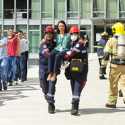 Treinamento de evacuação do local de trabalho